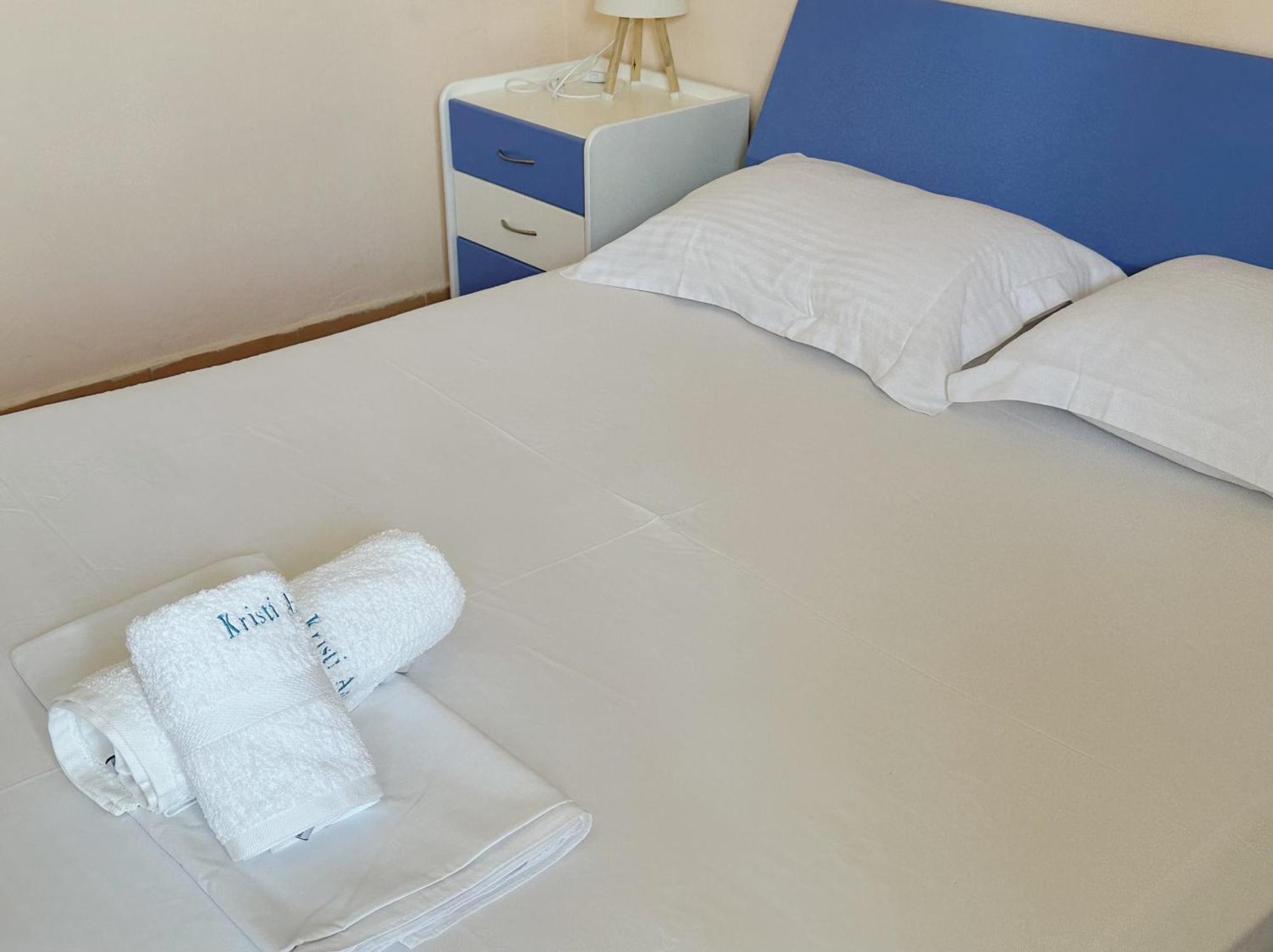 Kristi Apartment 2 Min To Sea Netflix & Espresso Station Sarande Exterior photo