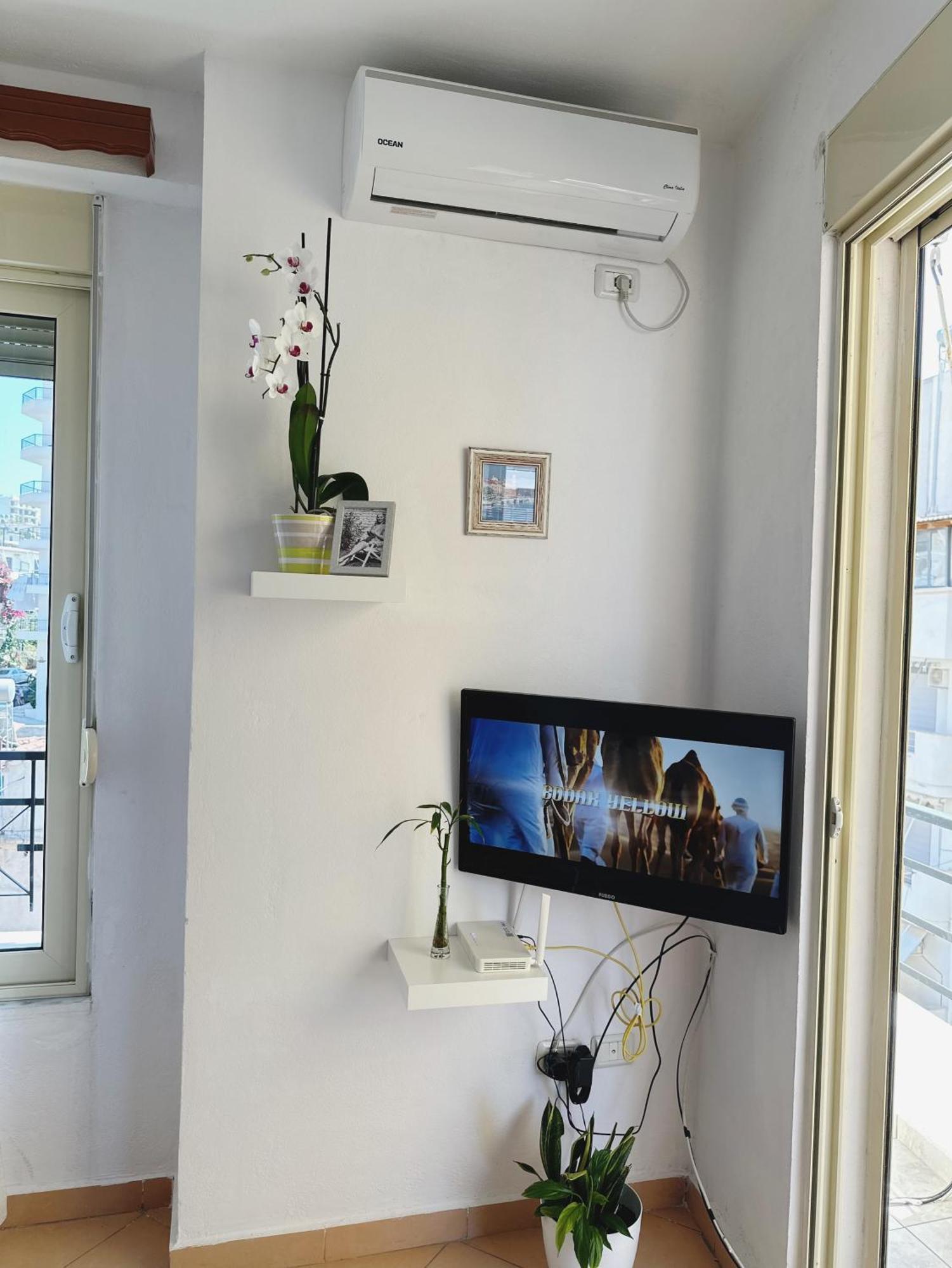 Kristi Apartment 2 Min To Sea Netflix & Espresso Station Sarande Exterior photo